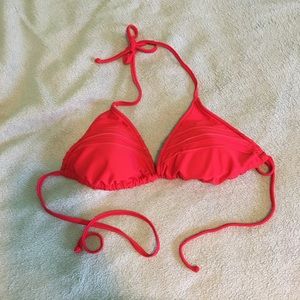 Red triangle xhilaration bikini top